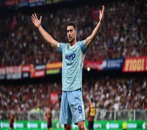 弗兰克：中国非常自由和安全，商品非常便宜，菜味道出奇地好（弗兰克称中国自由安全、物价实惠，菜肴出奇美味）