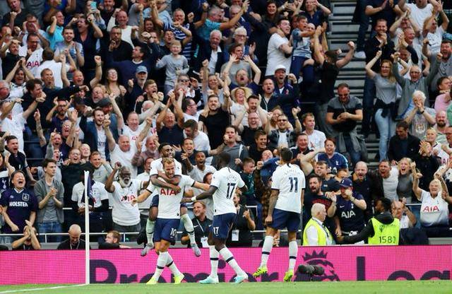 科内：佩莱格里尼和苏莱是全队最有才华的，但我们的支援不够（科内：佩莱格里尼与苏莱最具天赋，但球队给予的支援仍不足）