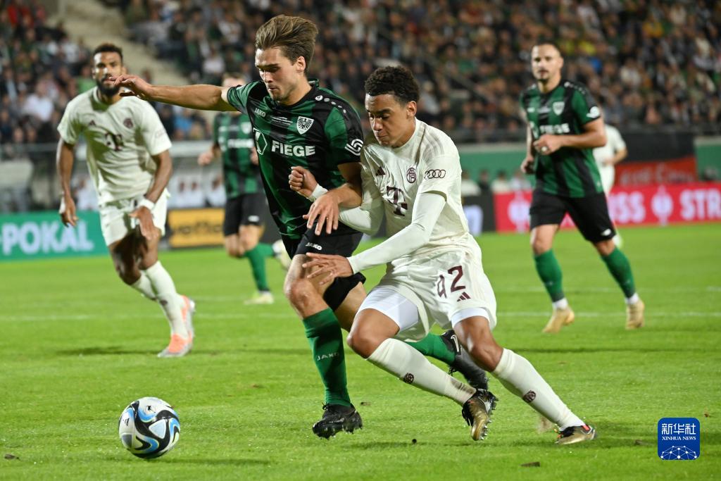 米体：国米负利物浦的主裁曾涉嫌假球，后自首才避免终身禁赛（米体：吹罚国米负于利物浦一战的主裁曾被指涉假球，主动自首后免于终身禁赛）