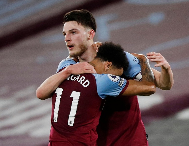 米兰vs罗马：莱奥搭档恩昆库出战，迪巴拉首发（米兰对阵罗马：莱奥与恩昆库携手上阵，迪巴拉首发）