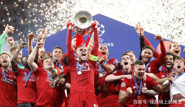 足球英超球迷怒喷转播商调整赛程（英超球迷怒斥转播商擅改赛程）