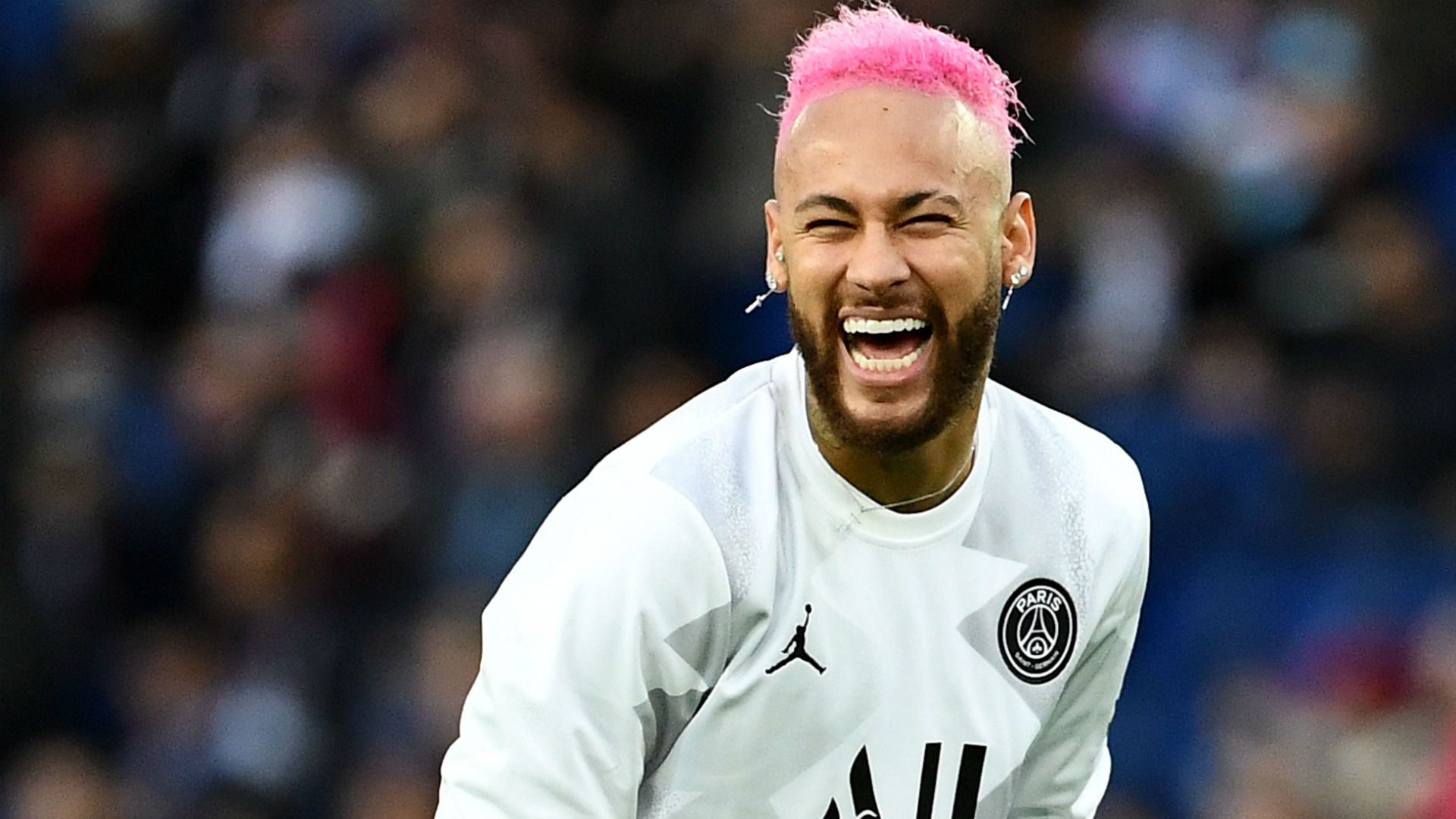 麦迪逊重伤缺阵 热刺急寻三替身（麦迪逊重伤缺席，热刺紧急寻找三名替代者）