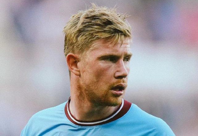 埃及媒体：有沙特俱乐部为萨拉赫开出薪资超过C罗的报价（埃媒：沙特俱乐部向萨拉赫开出报价，薪资高于C罗）