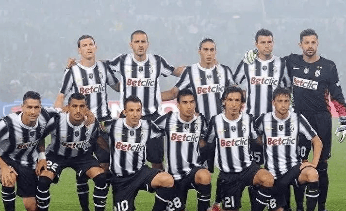 斯帕莱蒂：球员们脸上不再是满足的表情，而是更加放松的表情（斯帕莱蒂：球员表情已由满足转为更放松）