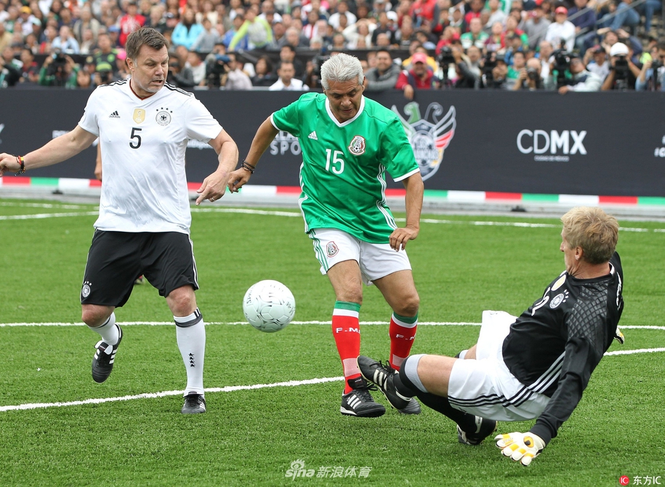 前12居然没有罗哥的名场面，按理来说哪怕硬投，凭...（前12竟无罗哥名场面，照理说就算硬投也该占一席吧）