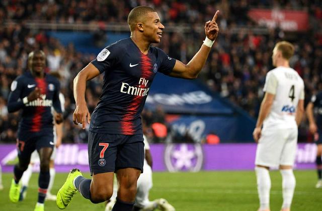 库拉索、苏里南和印尼：本届世预赛为什么有那么多荷兰二队？（本届世预赛“荷兰二队”为何扎堆？聚焦库拉索、苏里南与印尼）