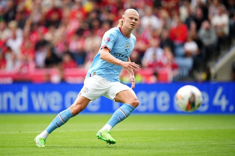 意媒：从明年2月起，博洛尼亚在意甲拿到积分就会买断波贝加（意媒：明年2月起，博洛尼亚在意甲拿分即触发波贝加买断条款）